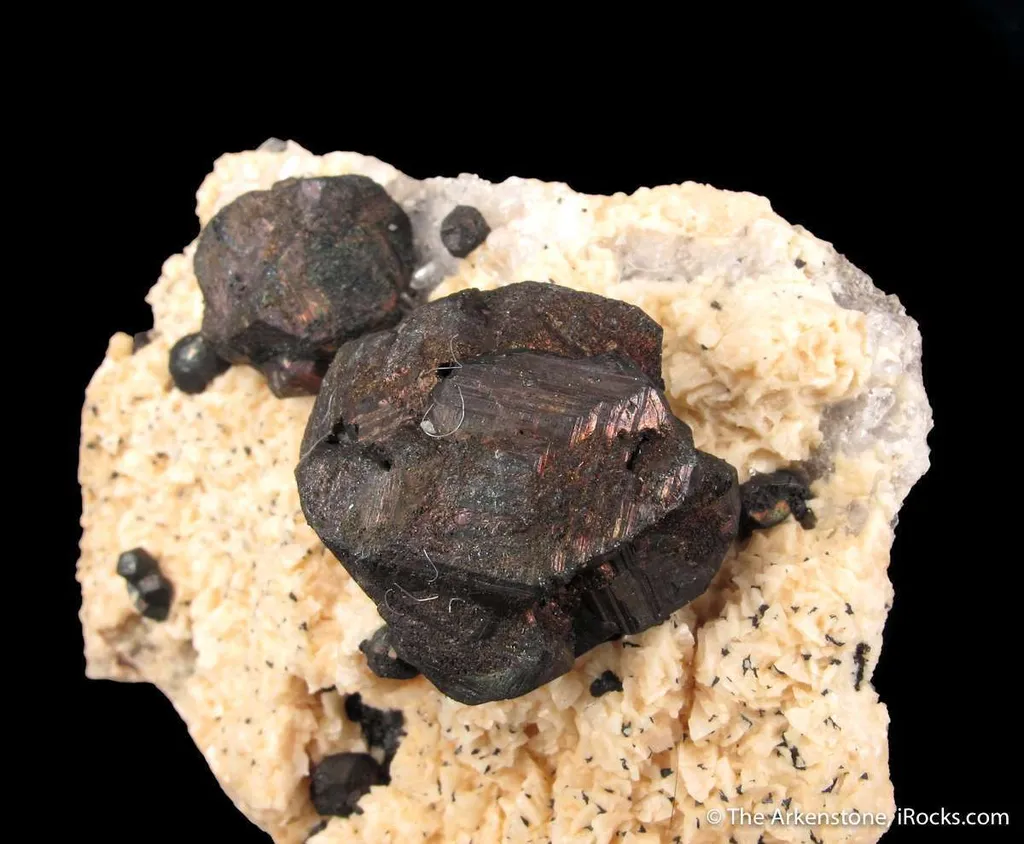 Bornite and Baryte on Quartz - image 4
