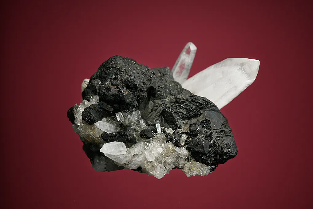 Bornite on Quartz - image 4