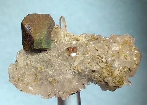 Bornite, Quartz - image 2