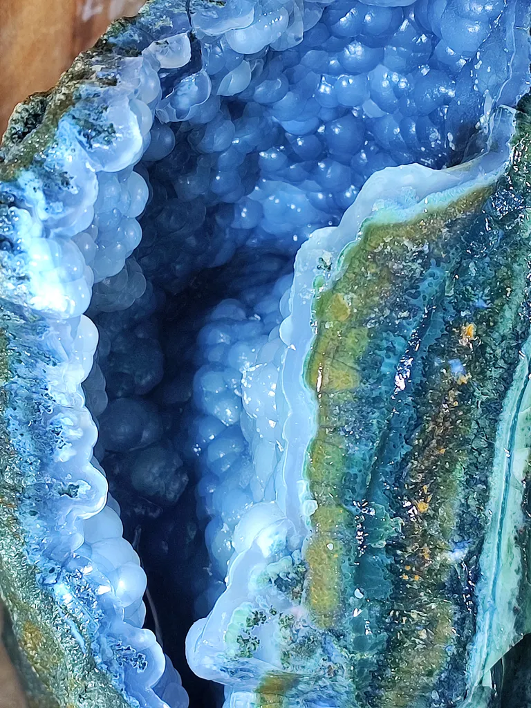 botryoidal - image 2