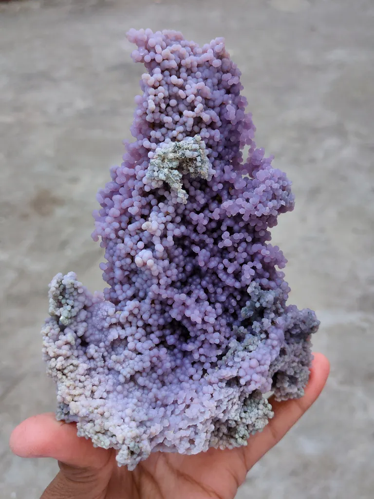 Botryoidal Grape Agate Specimen - image 8