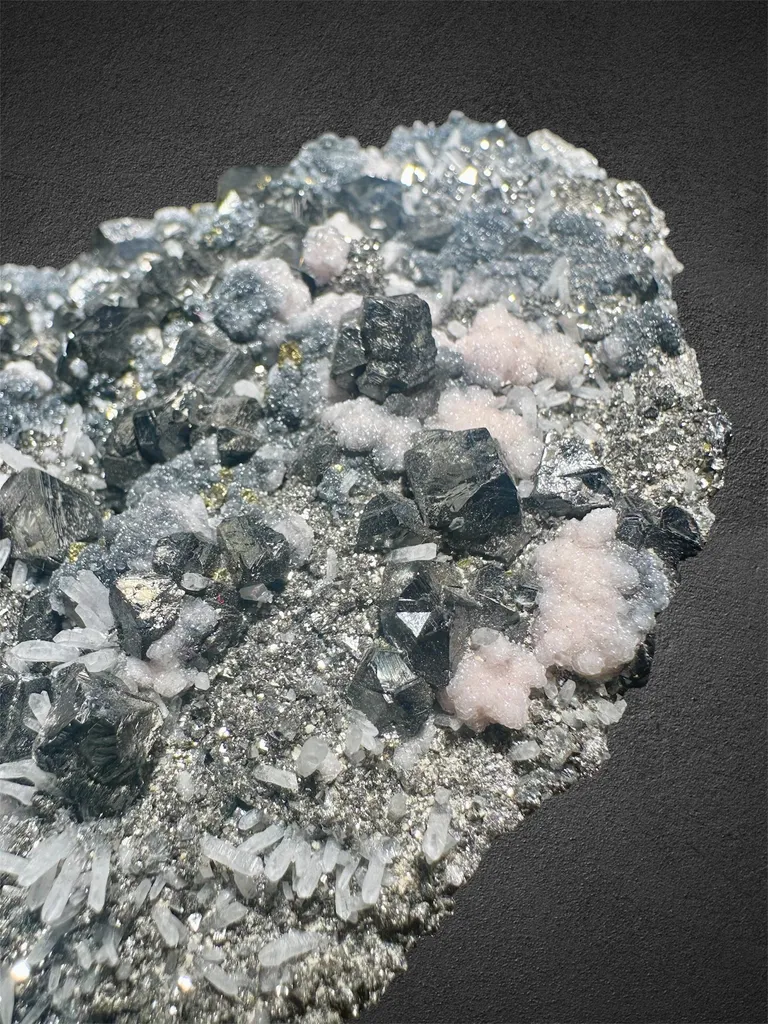 Boulangerite, Rhodochrosite, Arsenopyrite, Pyrite, Quartz & Sphalerite from Kosovo, Mitrovica District, Trepča complex, Trepča Stari Trg Mine image