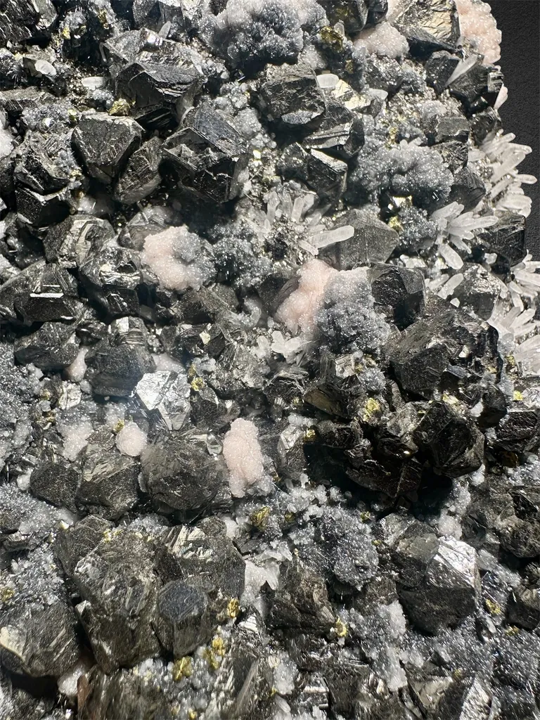 Boulangerite, Rhodochrosite, Arsenopyrite, Pyrite, Quartz & Sphalerite from Kosovo, Mitrovica District, Trepča complex, Trepča Stari Trg Mine - image 2