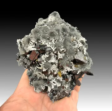 Boulangerite with Calcite, Sphalerite, Quartz, Arsenopyrite