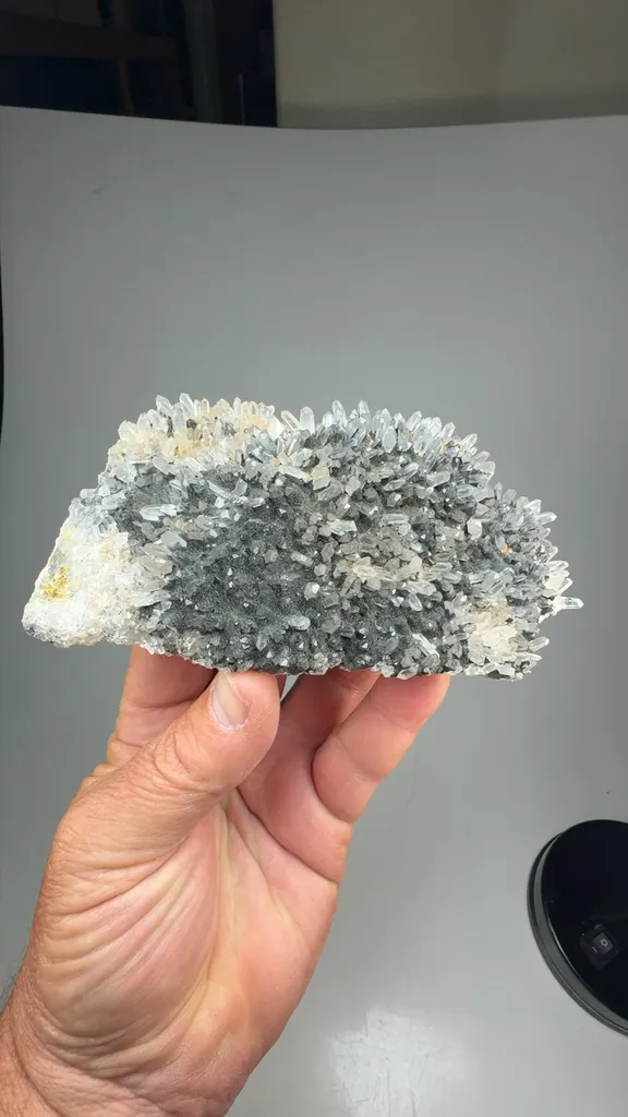 Boulangerite with Quartz - image 2