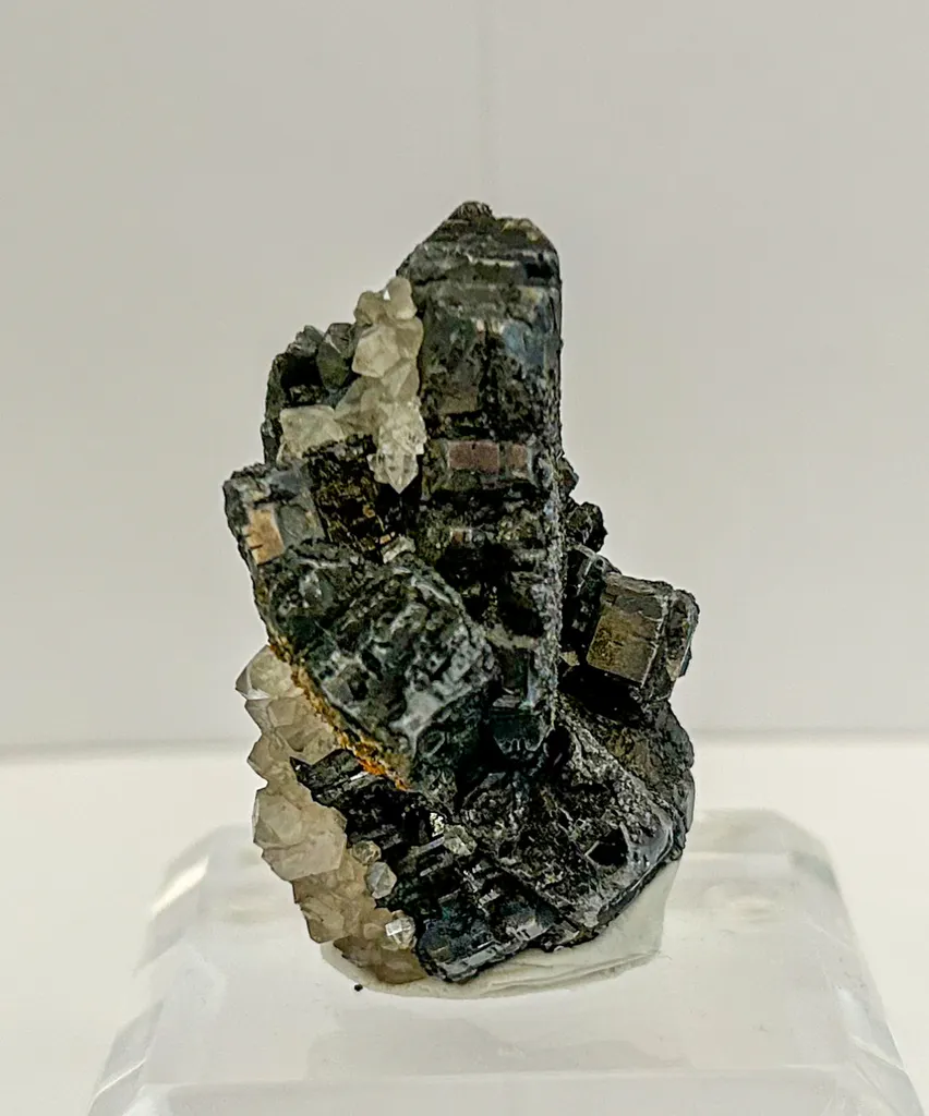 Bournonite from UK, England, Cornwall, Lanreath, Herodsfoot Mine image