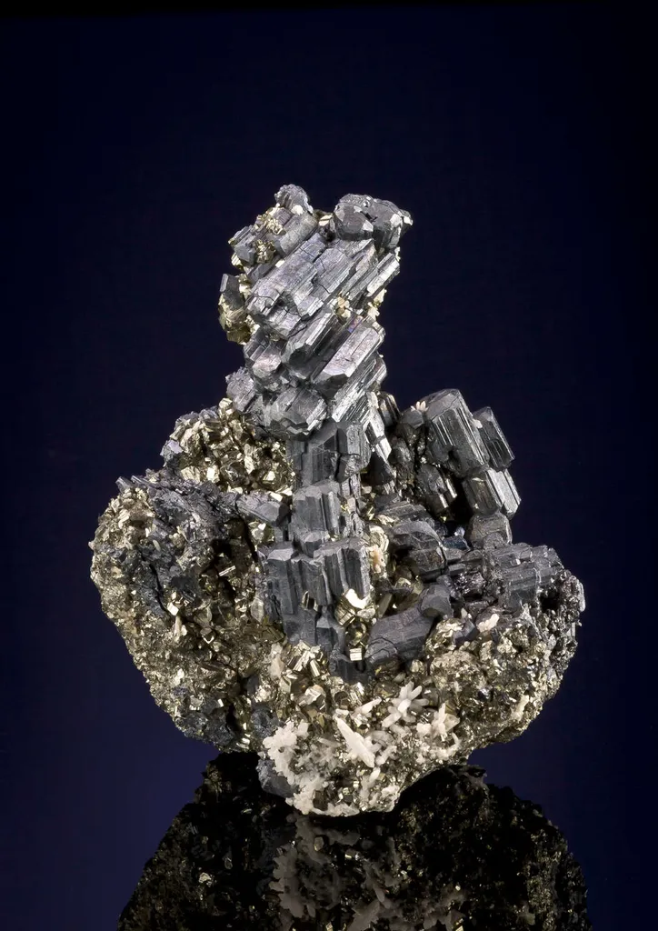 Bournonite on Pyrite - image 2