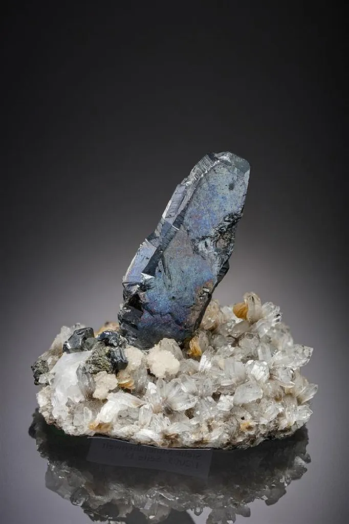 Bournonite on Quartz and Siderite image