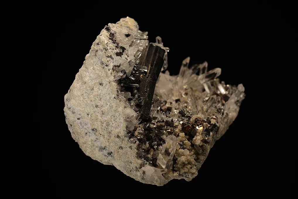 Bournonite on Quartz - image 3