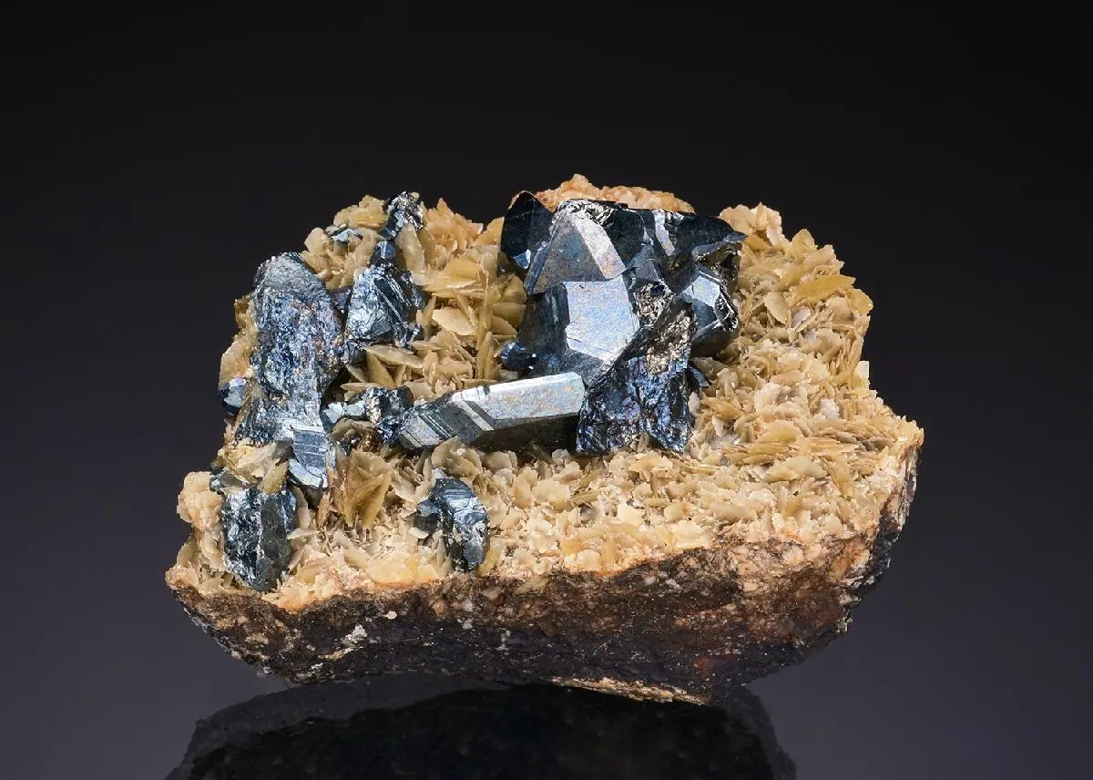 BOURNONITE on SIDERITE - image 1