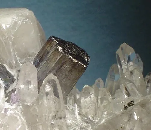 Bournonite, Quartz - image 2