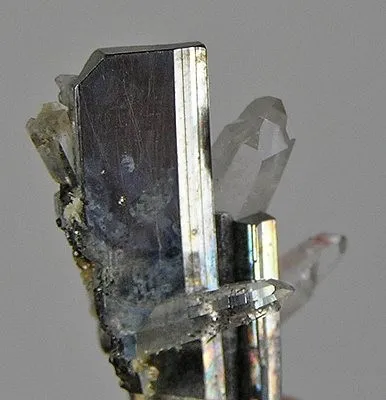 Bournonite, Quartz image