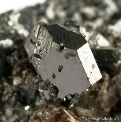 Braunite - image 3