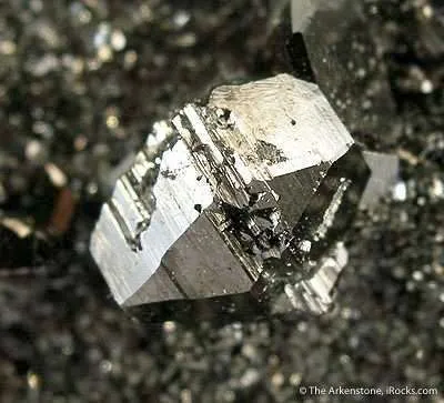 Braunite - image 2