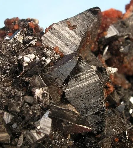 Braunite, Andradite - image 2