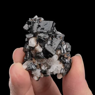 Braunite with Calcite