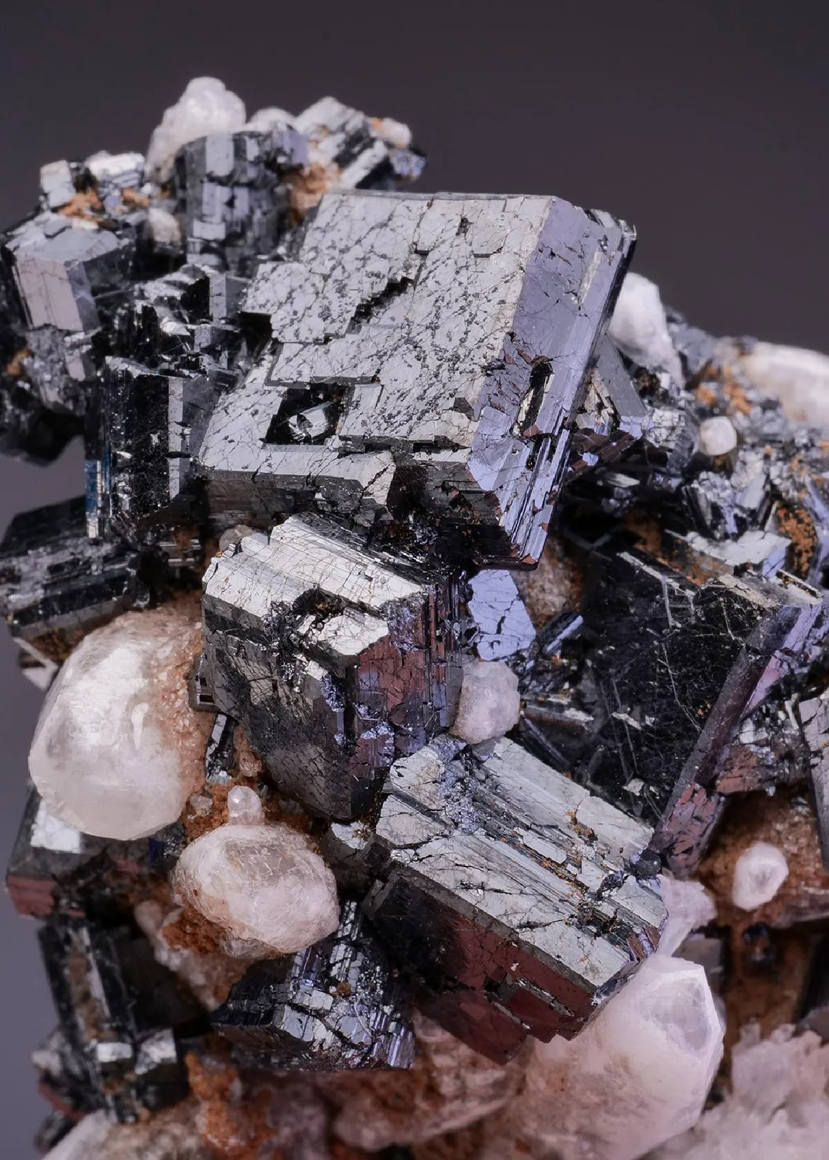 Braunite with Calcite - image 1