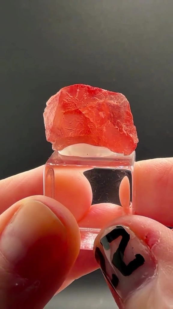 BRAZILIAN Rhodochrosite GLOW image