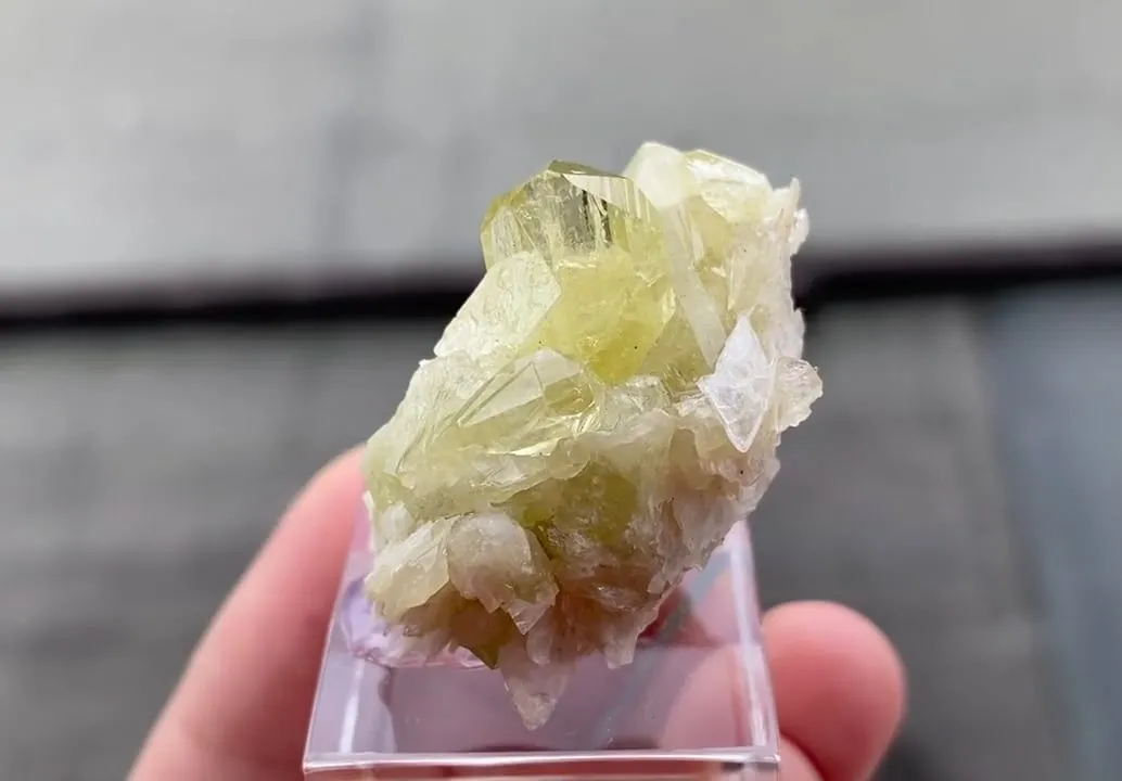 Brazilianite - image 7