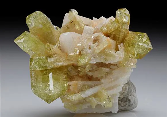 Brazilianite - image 1