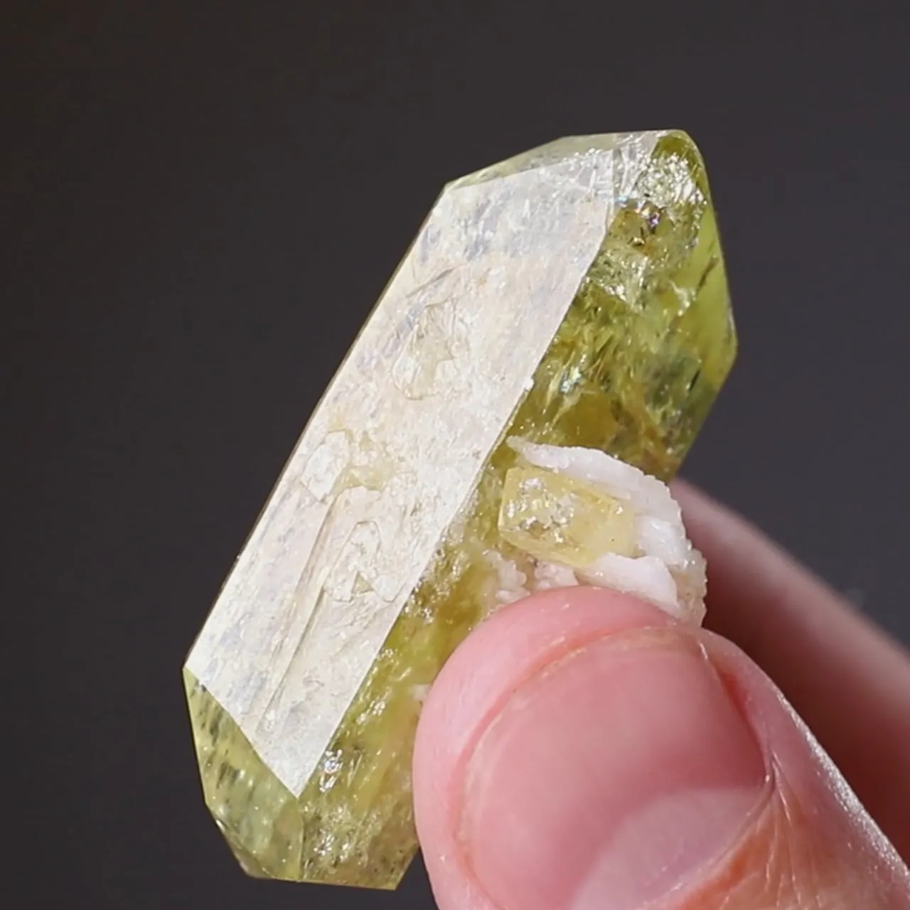 Brazilianite - image 2