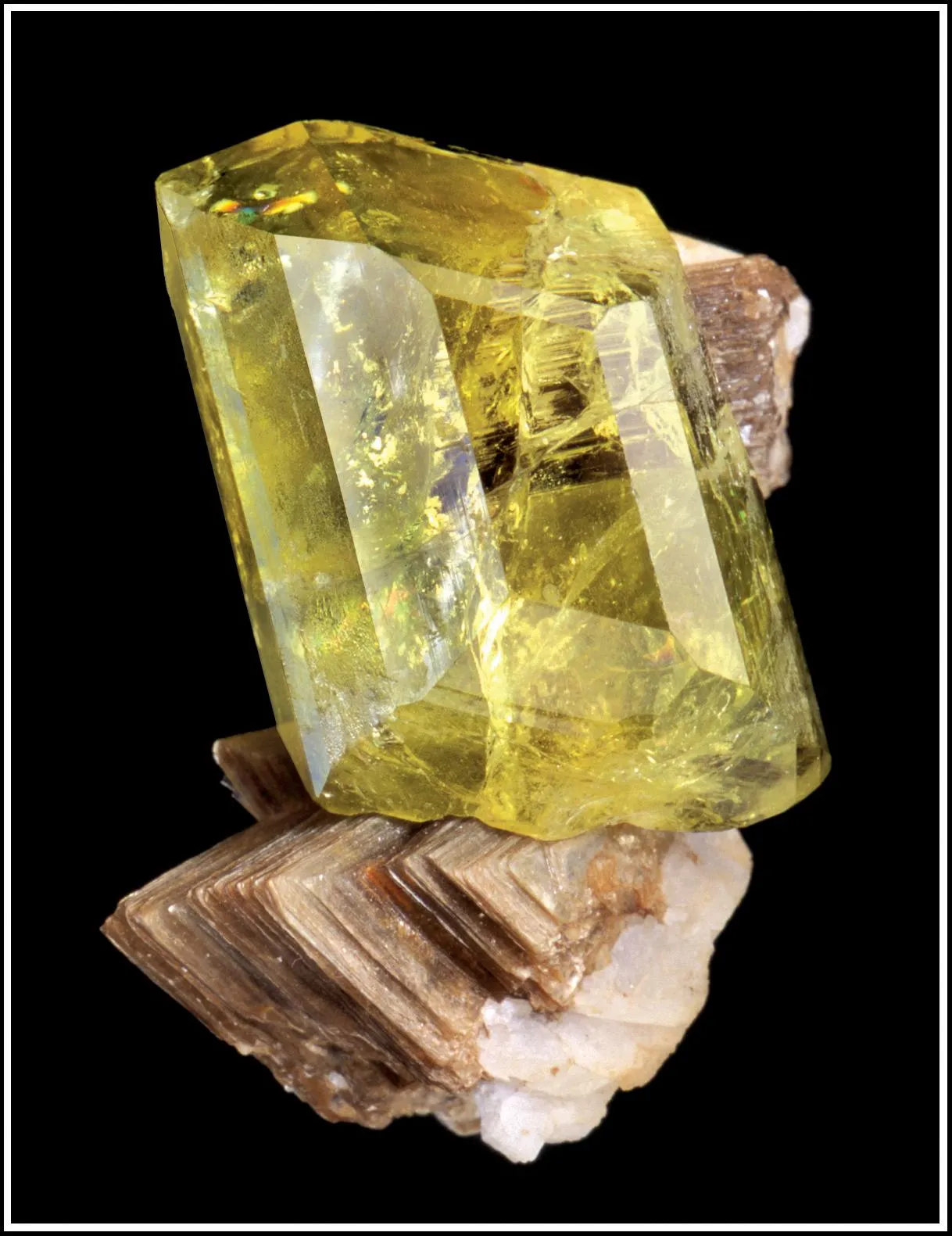 Brazilianite - image 2