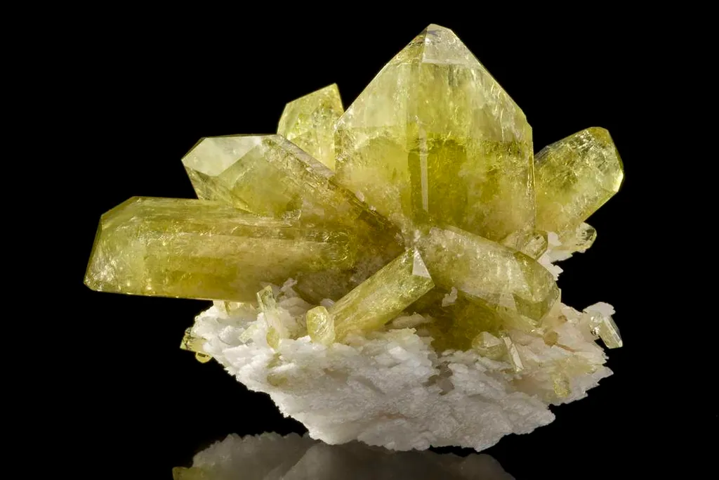Brazilianite - image 2