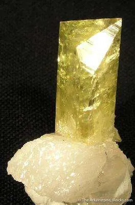 Brazilianite - image 2