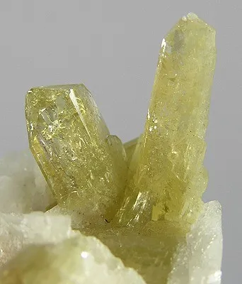 Brazilianite - image 2