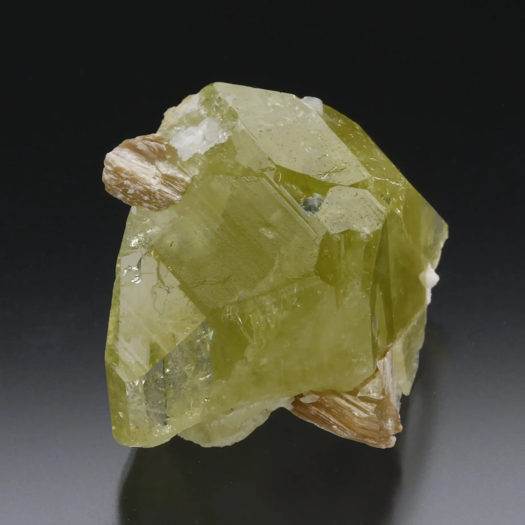 Brazilianite - image 3