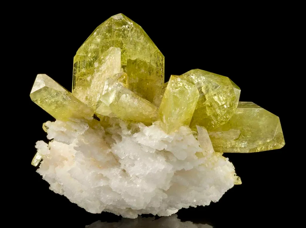 Brazilianite - image 3