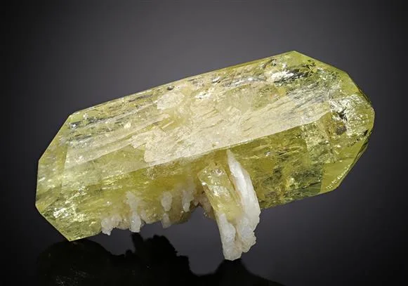 Brazilianite image