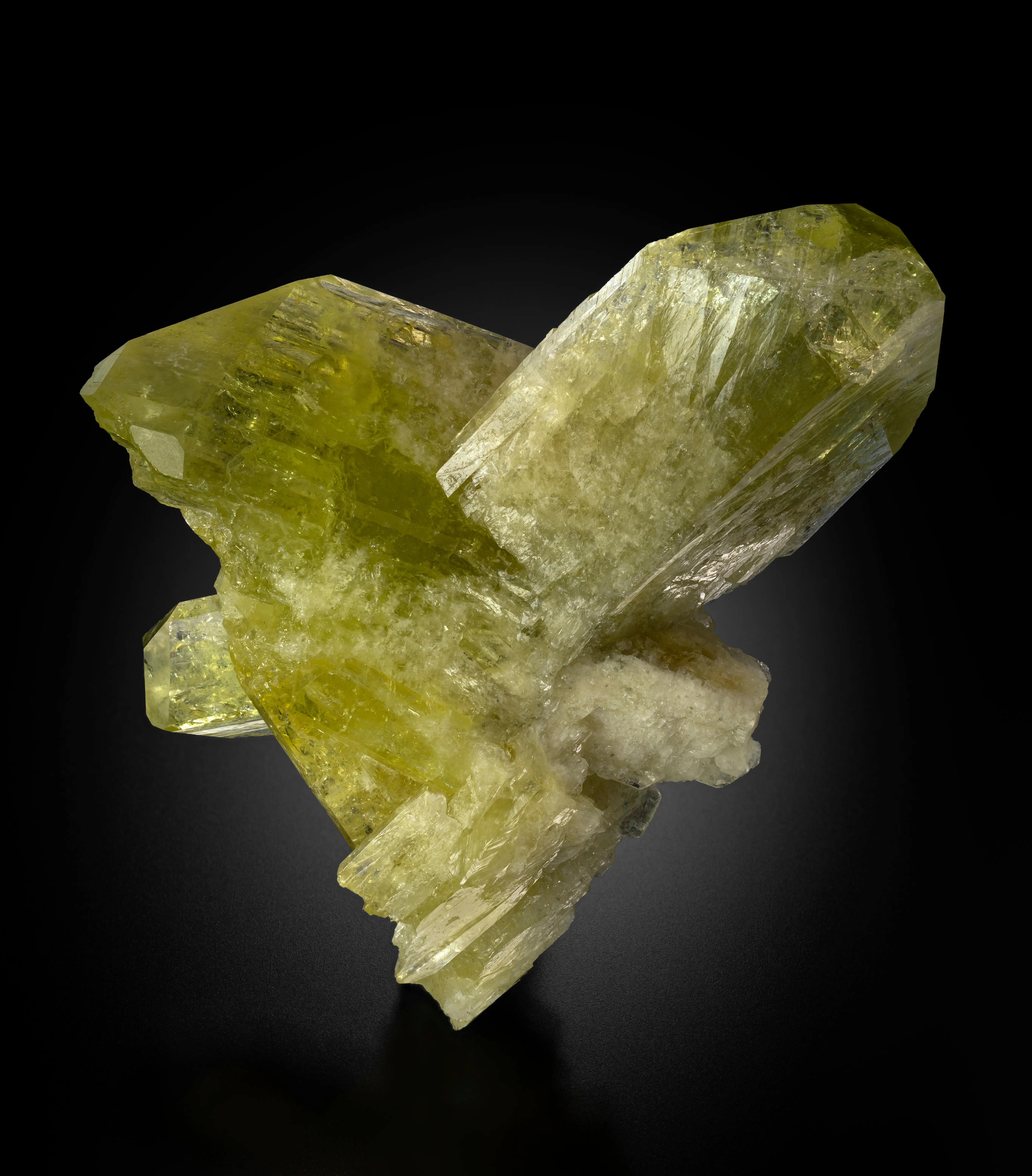Brazilianite from Brazil, Minas Gerais, Divino das Laranjeiras, Linópolis, Córrego Frio mine - image 1