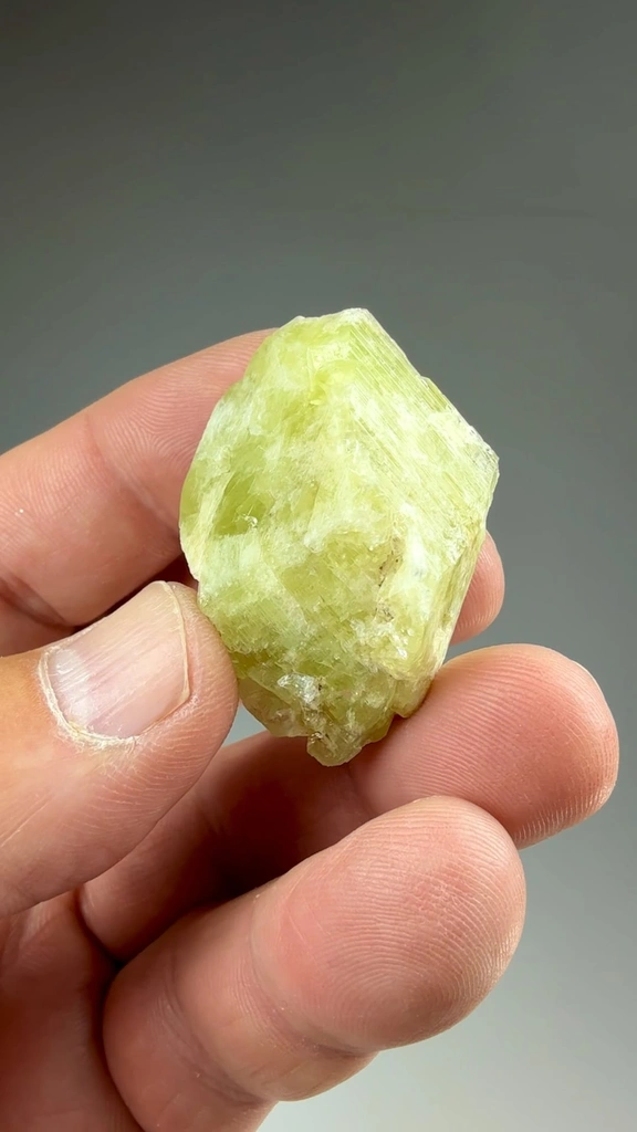 Brazilianite from Córrego Frio mine, Linópolis, Divino das Laranjeiras, Minas Gerais, Brazil - image 2