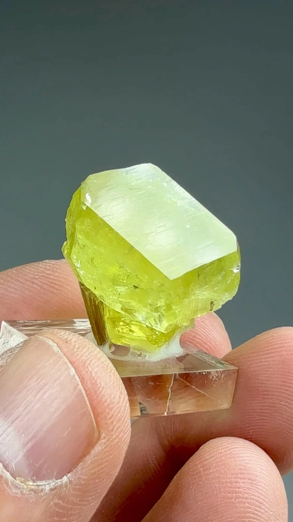 Brazilianite from Córrego Frio mine, Linópolis, Divino das Laranjeiras, Minas Gerais, Brazil - image 2