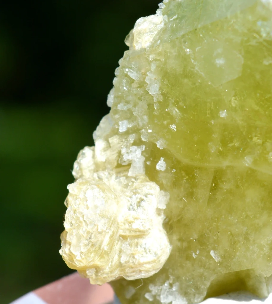 Brazilianite from Linópolis, Divino das Laranjeiras, Minas Gerais, Brazil - image 5