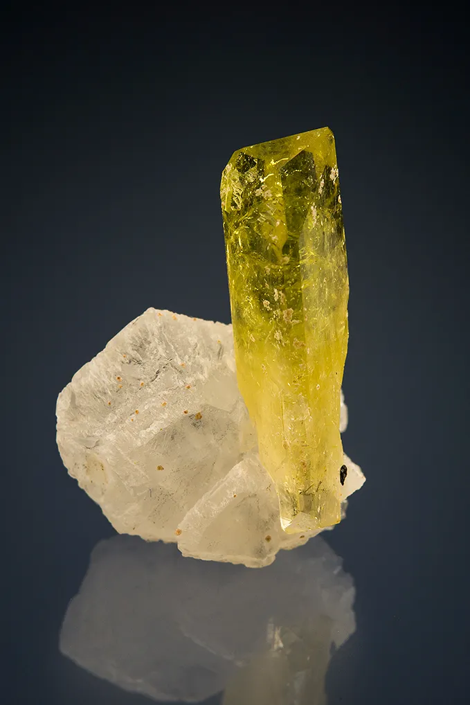Brazilianite on Beryllonite image