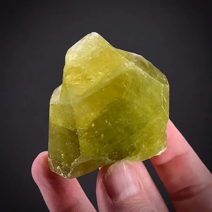 Brazilianite (type locality) - image 2