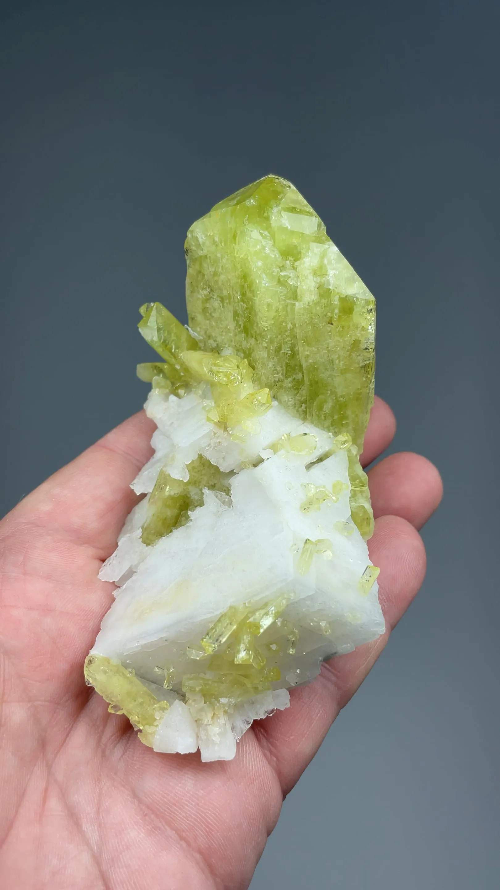 Brazilianite with Albite - image 3