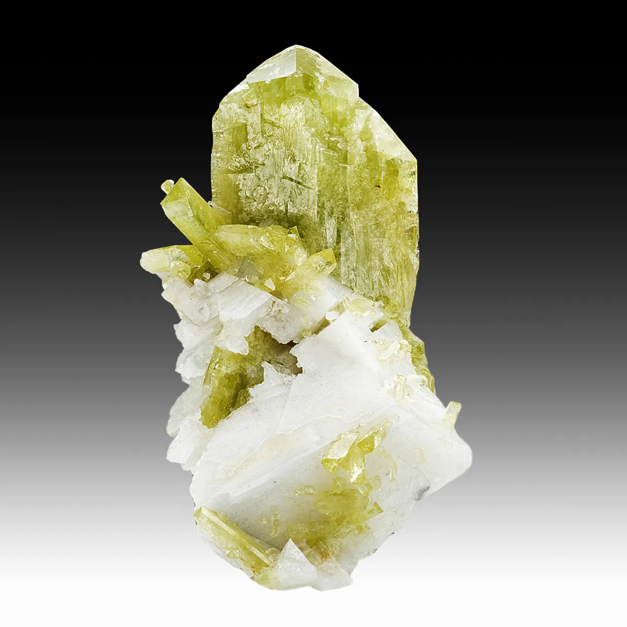 Brazilianite with Albite - image 2