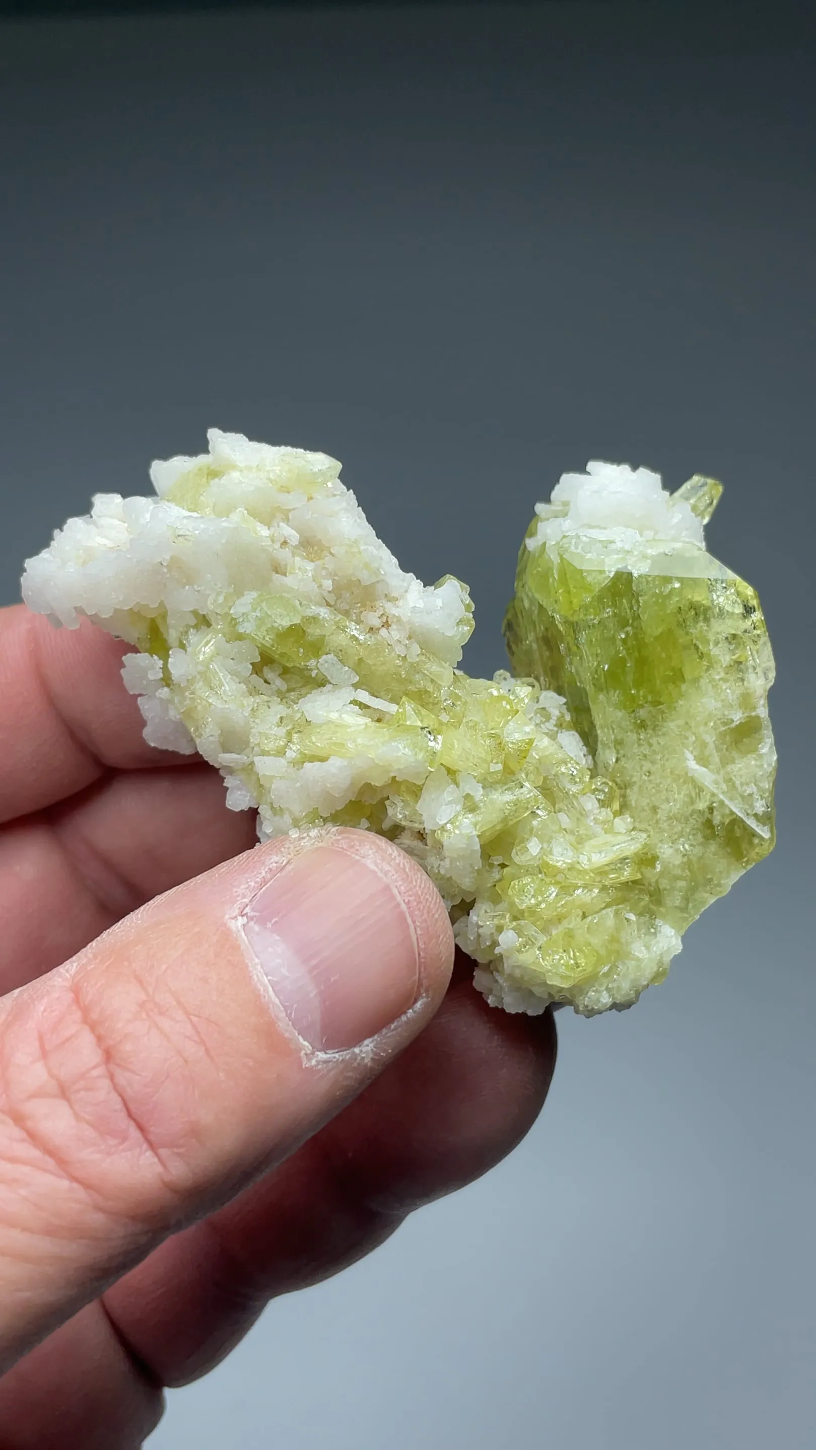 Brazilianite with Albite - image 2