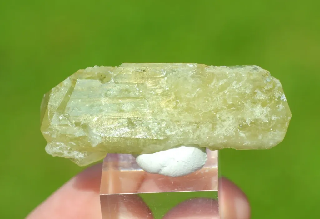 Brazilianite & Zanazziite 14.7 grams - Linópolis, Divino das Laranjeiras, Minas Gerais, Brazil - image 7