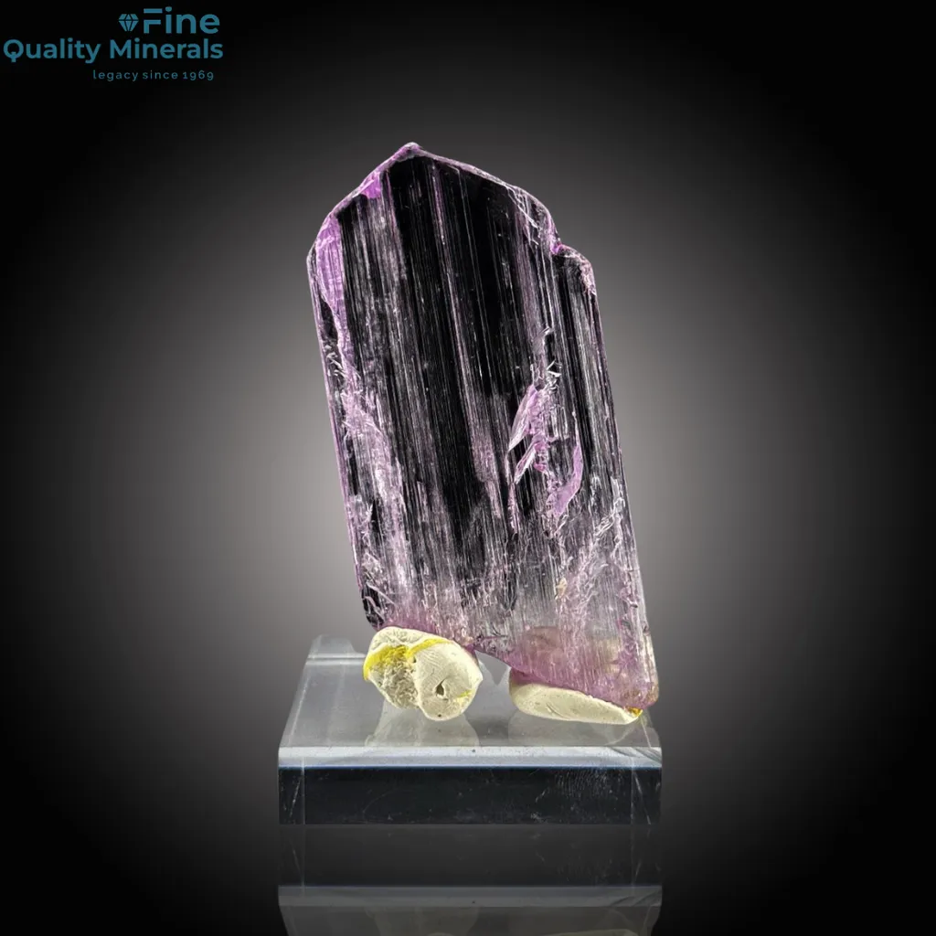 Brilliant Pink Kunzite Crystal – Double Terminated Gem Specimen image