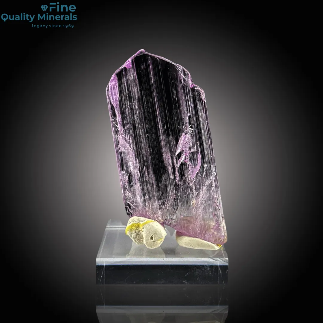 Brilliant Pink Kunzite Crystal – Double Terminated Gem Specimen - image 1