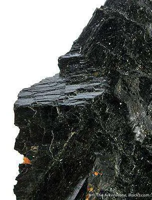 Britholite-(Ce) in Arfvedsonite - image 2