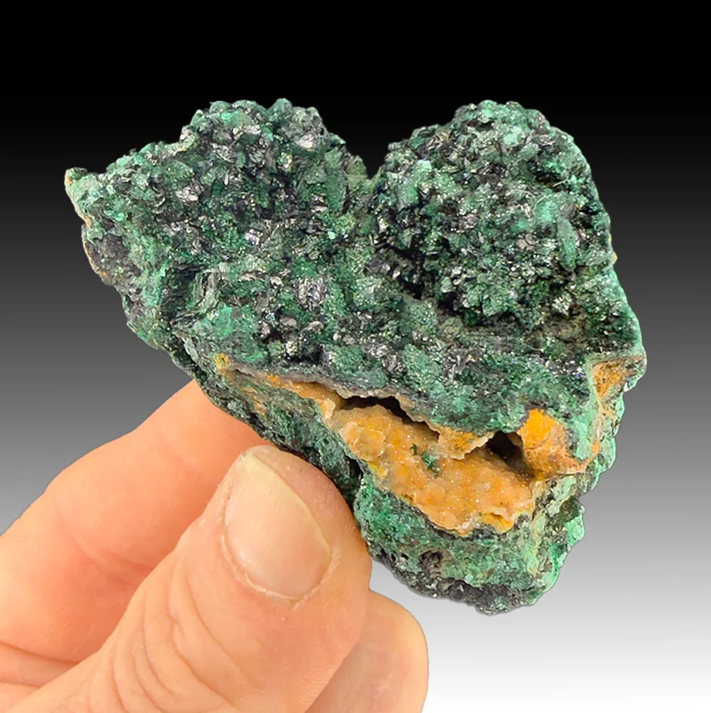 Brochantite - image 1