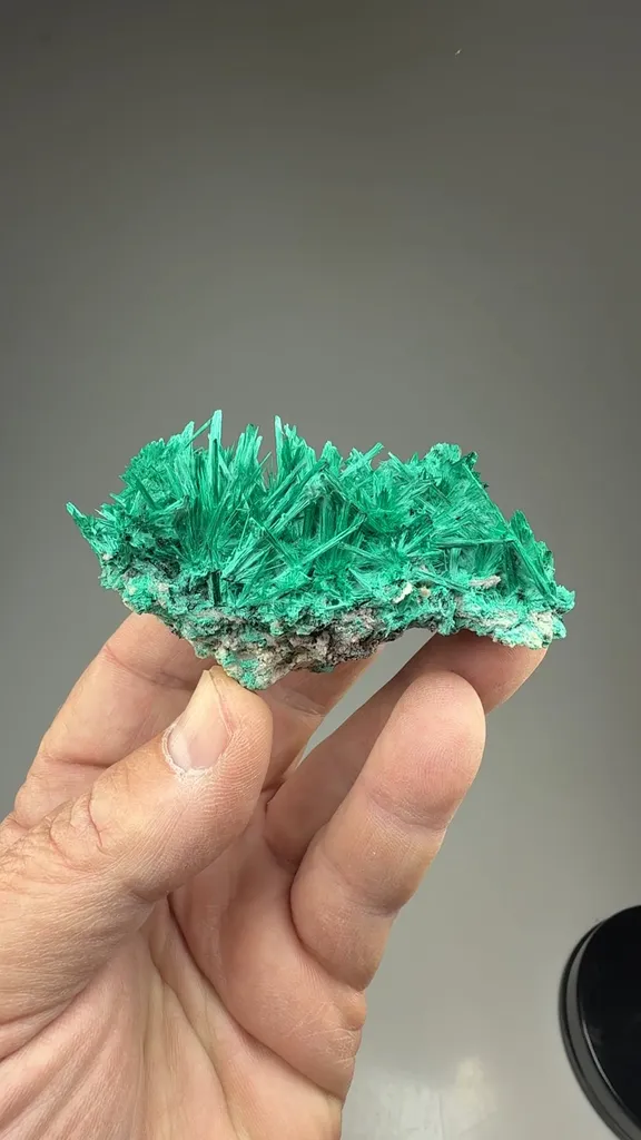 Brochantite - image 2