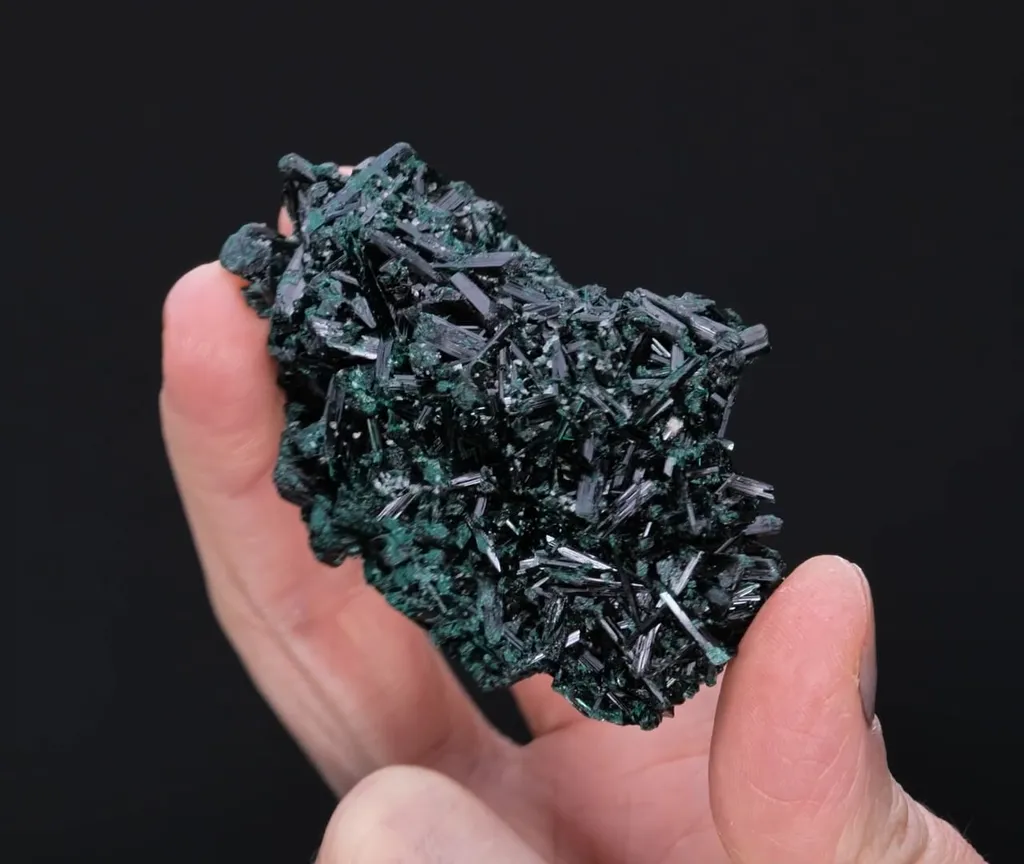 Brochantite - image 2