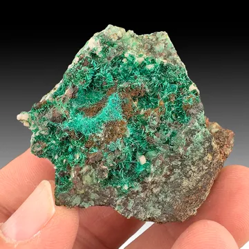 Brochantite