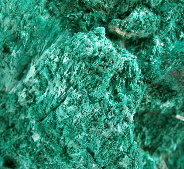 Brochantite, Cuprite - image 2